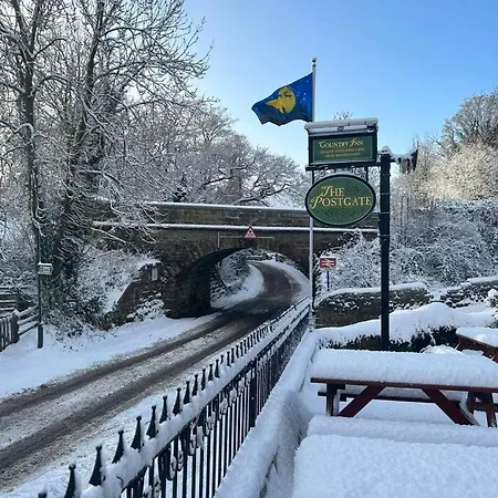 Han/Misafirhane The Postgate Egton